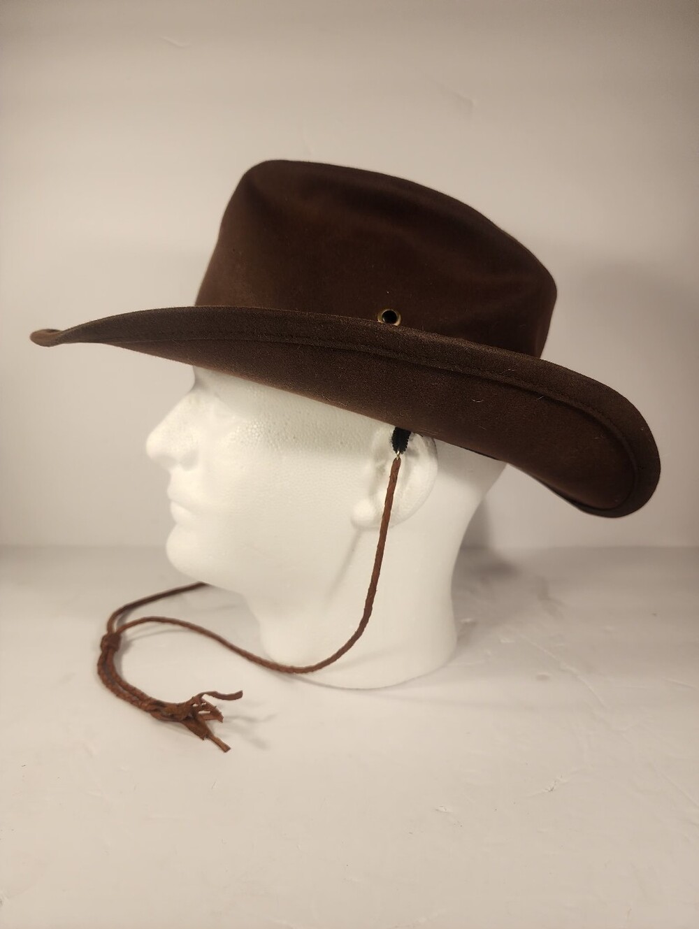 Outback Trading Company  Oilskin Brown 1486 Grizzly Outback Hat Size Medium